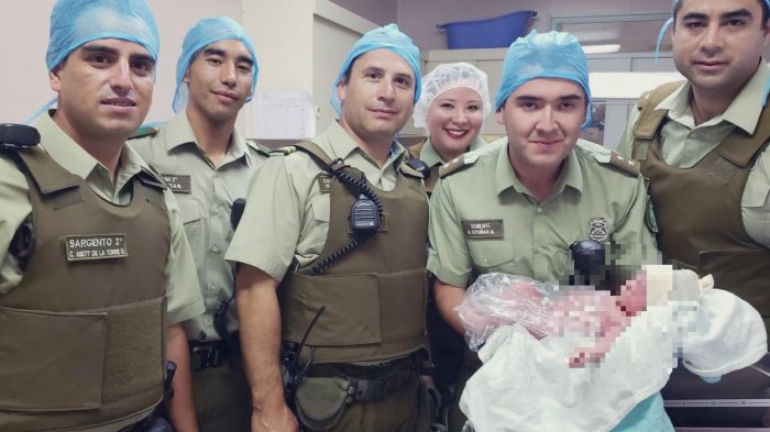 Carabineros ayudaron a dar a luz a mujer en situación de calle en Iquique