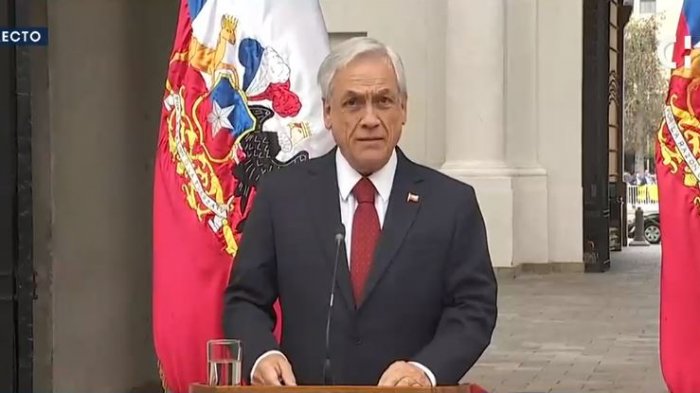 “Es un muy buen ministro”: Sebastián Piñera rechazó eventual acusación constitucional contra ministro Chadwick