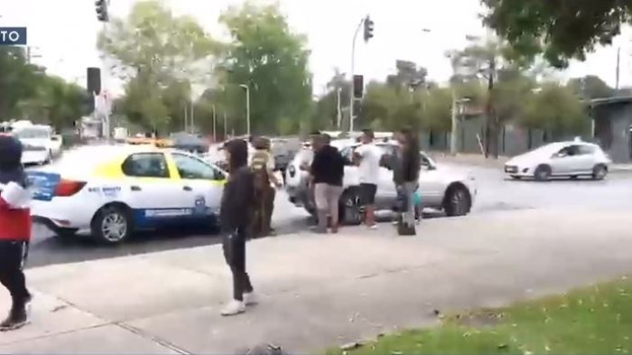 “Tenían pinta de delincuentes”: Chofer fue impactado por desconocidos que huyeron del lugar en bus del Transantiago