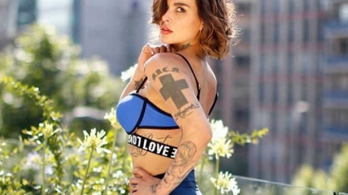 Angie Jibaja anunció que se internará en un centro de rehabilitación