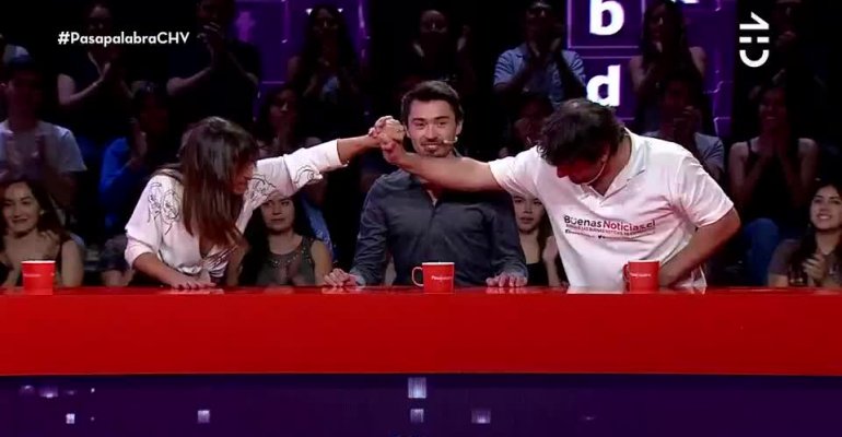 Nicolás Gavilán y su equipo impactaron por gran desempeño en juego de Pasapalabra