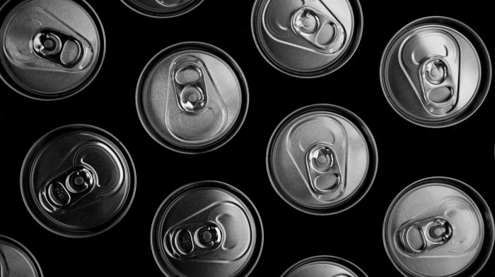 Hombre fue hospitalizado por coma etílico y médicos lo salvaron con 15 latas de cerveza