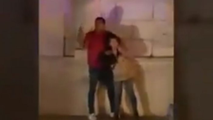 Embarazada fue asesinada a cuchillazos frente a la policía y en plena vía pública