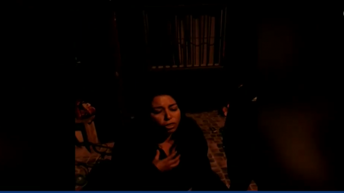 Madre se grabó agrediendo a su pequeño hijo: Vecinos intentaron lincharla