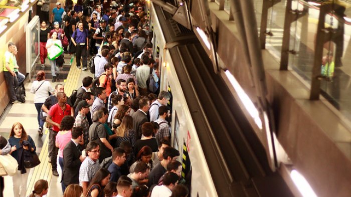 Juan Parrochia, el nombre desconocido tras la creación del Metro y que soñaba con 15 líneas que conectaran todo Santiago