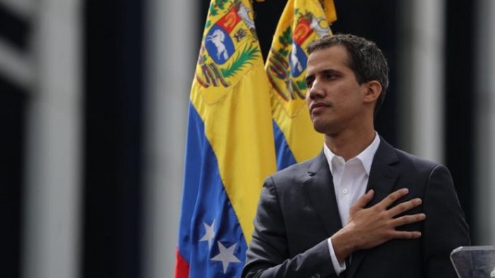 Guaidó aseguró que mantuvo conversaciones con funcionarios de Maduro