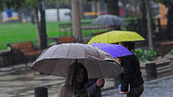 Onemi declara alerta amarilla ante posibilidad de aluviones y derrumbes en Antofagasta y Atacama