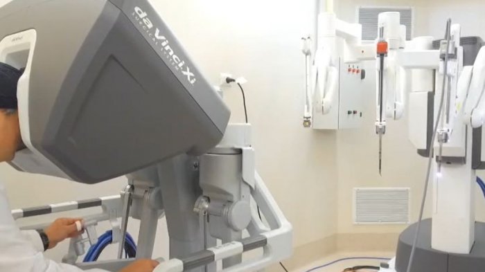 La Clínica Universitaria de Concepción ya cuenta con el primer robot para cirugías fuera de Santiago