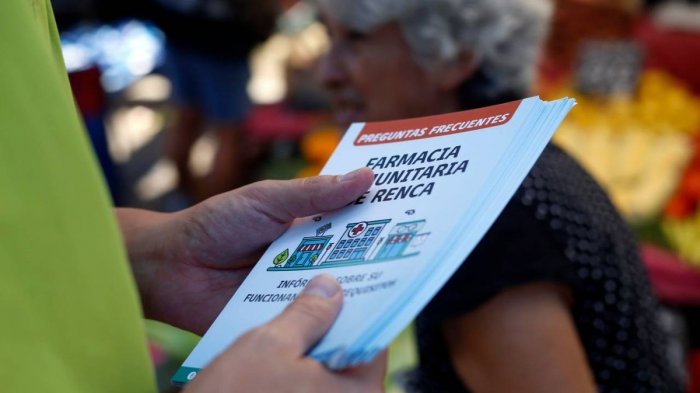 Test de embarazo a $700 y 3 condones por $500: Renca abre farmacia popular pensando en los jóvenes