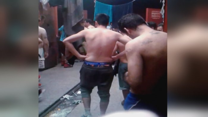 Denuncian torturas, hacinamiento y privación de agua: Cada tres días muere una persona en las cárceles chilenas