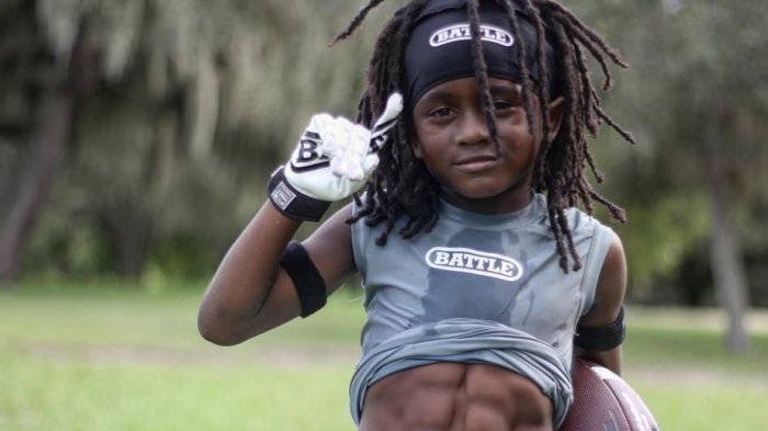 Niño de 7 años pulveriza a sus rivales en los 100 metros planos y ya lo tildan de 