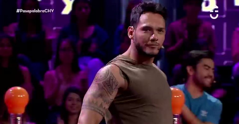 Así fue el sexy desafío de baile entre Julián Elfenbein e Iván Cabrera en Pasapalabra