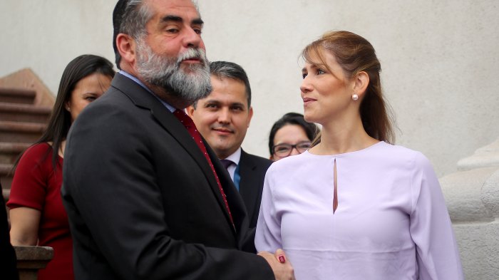 Gobierno chileno se compromete a enviar 17 toneladas de ayuda humanitaria a Venezuela