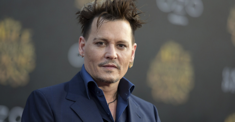 Johnny Depp sorprendió con radical cambio de look para nuevo personaje