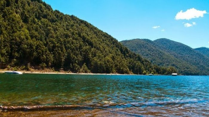 Turistas denuncian nuevo caso: Aseguran que fueron expulsados de 