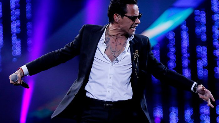 Avalancha de memes provoca el salsero show de Marc Anthony en Viña 2019