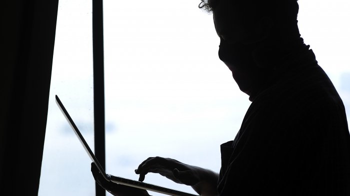 Pericias de la PDI revelan que presunto administrador de Nido.org habría entregado material computacional a un vecino