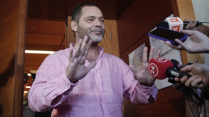 Abogado Cristián Rosselot queda sin medidas cautelares tras formalización por amenazas