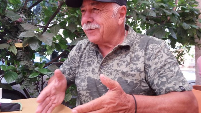 Caszely confiesa que su sueño es llegar al Festival de Viña a presentar su rutina de stand up comedy