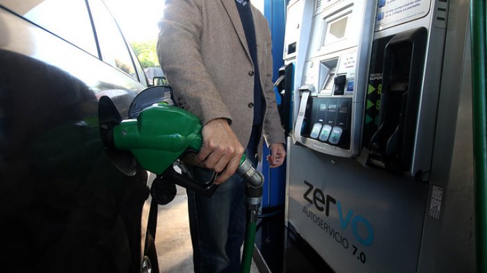 Se acabó la racha: Precios de los combustibles vuelven a subir