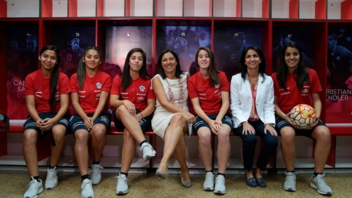 “Día histórico”: La Roja femenina cuenta con camarín exclusivo en el Estadio Nacional