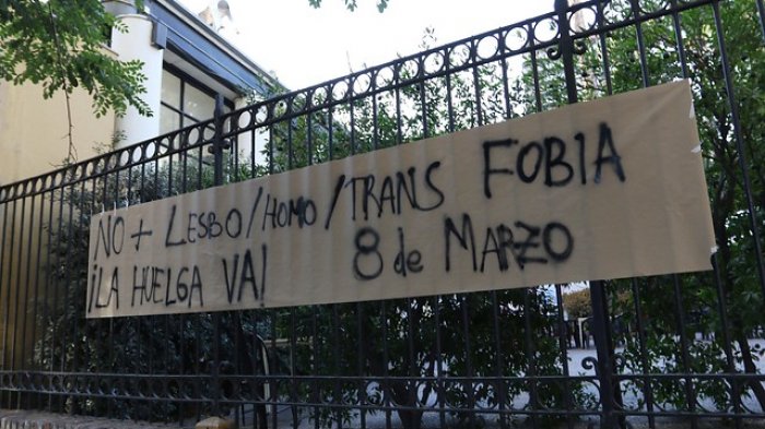 Enérgico rechazo a toma feminista en la U. de Chile por parte del decanato: 