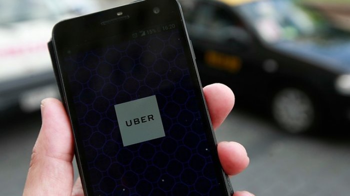 ¿Se te quedaron los lentes o la billetera? Así es cómo puedes recuperar los objetos olvidados en un Uber