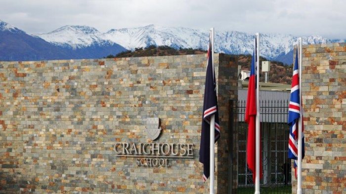 Clausuran casino de colegio en La Dehesa tras intoxicación masiva de estudiantes con salmonella