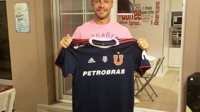 No sólo lo lleva en el corazón: El increíble chuncho que Marcelo Díaz se tatuó en el muslo