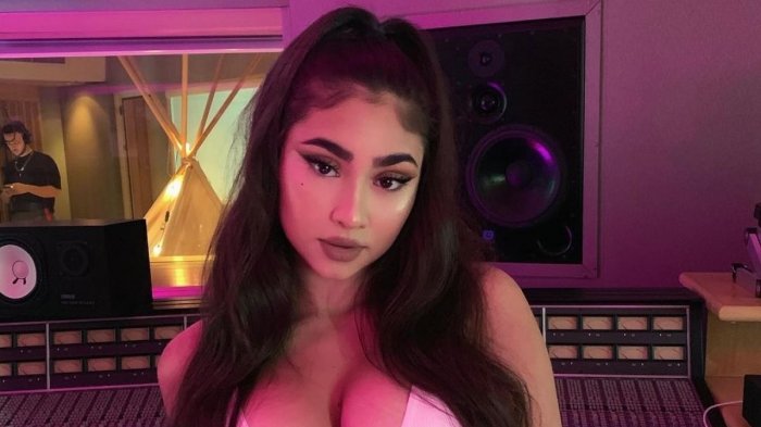 En llamas: Paloma Mami ahora tiene su propio filtro en Snapchat y es destacada por Spotify