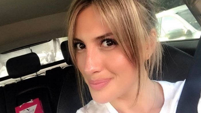 El inexplicable error ortográfico en disco de Karen Paola que quedó al descubierto a 15 años del lanzamiento