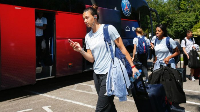 Prensa francesa lapida a Tiane Endler tras eliminación del PSG de la Champions ante el Chelsea