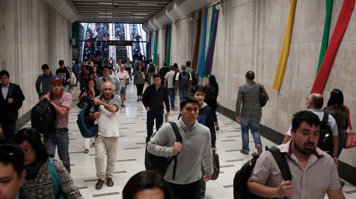 Agencia tras la publicidad del sucesor del Transantiago se adjudicó más órdenes de compra en gobiernos de Piñera