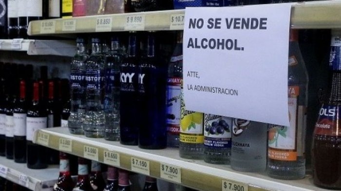 Se acabó el after: Diputada quiere prohibir que las apps repartan alcohol a domicilio