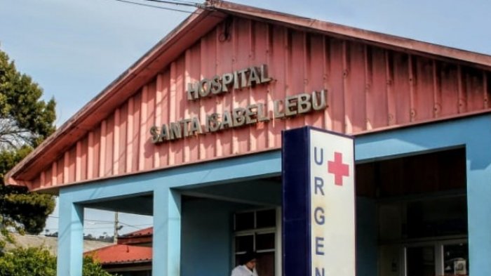 Llegó en carretilla al hospital: denuncian que madre de 85 años murió porque le negaron ambulancia