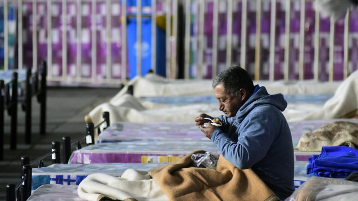 Indigente murió tras recibir golpes y patadas en centro de rehabilitación: Un funcionario quedó detenido