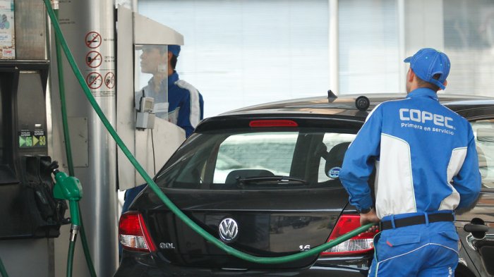 Sexta semana consecutiva: Combustibles vuelven a subir sus precios este jueves