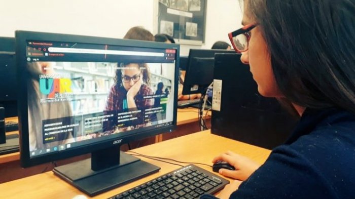 Universidad Abierta de Recoleta inicia sus clases: Ya cuenta con 6 mil inscritos