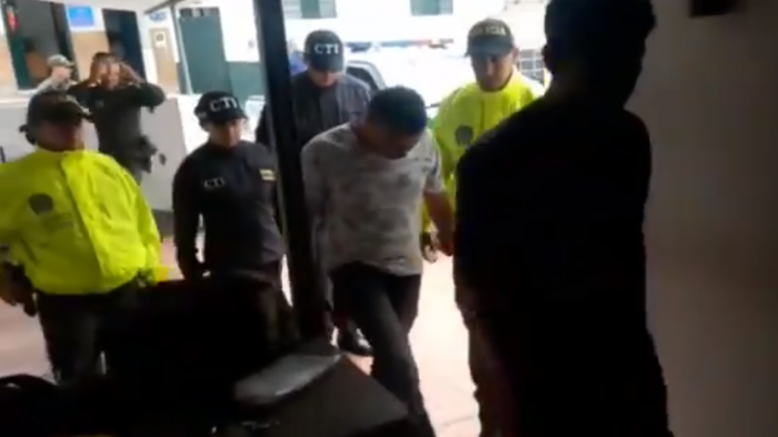 Descubren a banda que explotaba sexualmente a niñas y usaba a un adolescente para atraerlas