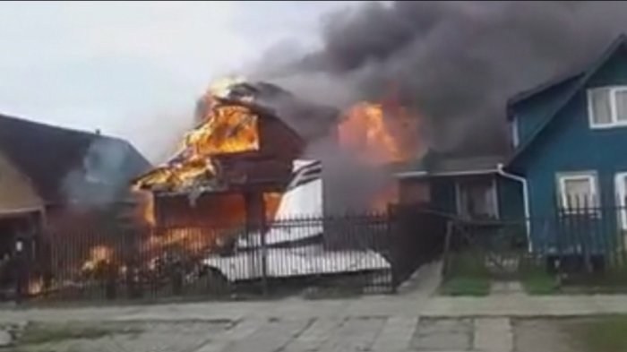 A metros de casas, un colegio y hasta un mall: El aeródromo de Puerto Montt es el segundo con más actividad del país