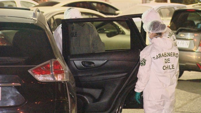 Joven de 19 años está en riesgo vital tras recibir disparo de carabinero al que intentó atropellar