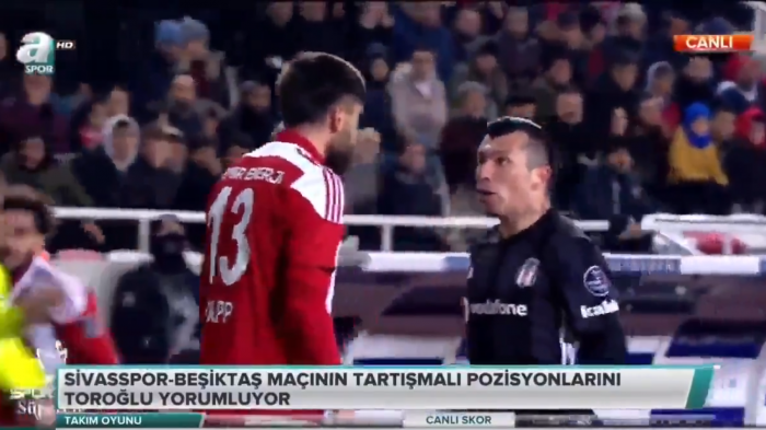 ¡Lo quería matar! El momento exacto en que Gary se lesiona y se tira con todo contra su rival