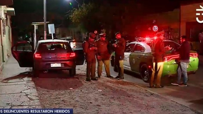 Los 5 fueron detenidos: Ex carabinero frustró asalto disparándole a uno de los delincuentes