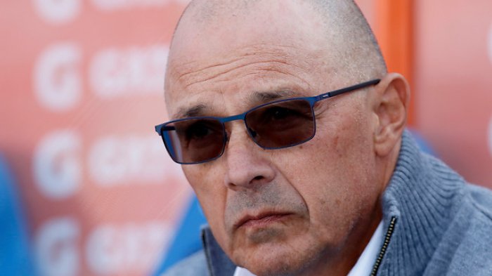 Alfredo Arias fue respaldado por el presidente de Azul Azul