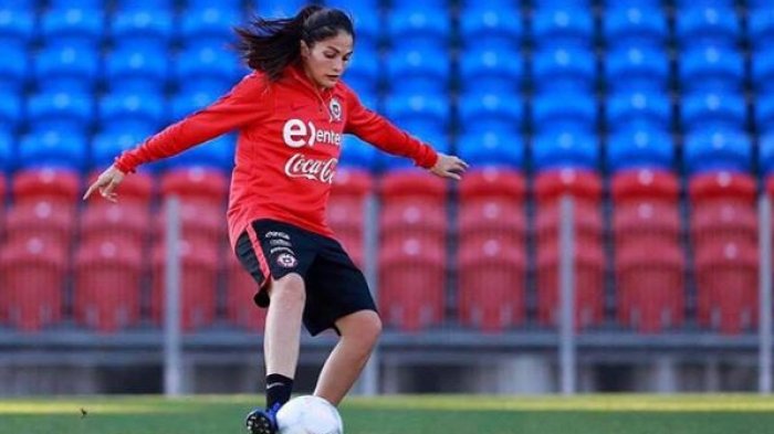 El emotivo mensaje con que Bárbara Santibáñez anunció que queda fuera de la Roja para el Mundial