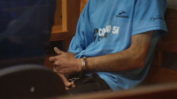 Prisión preventiva para presunto autor de asesinato de la mujer encontrada dentro de una maleta