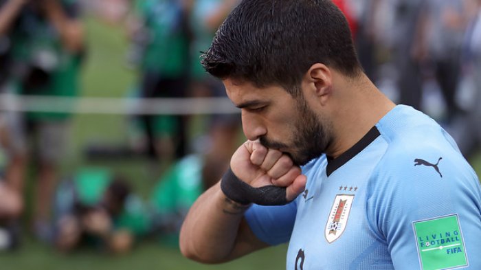 Luisito Suárez sufrió lesión en su rodilla y llegaría con lo justo a la Copa América