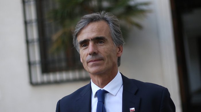 Ministro de Economía afirma que chilenos 