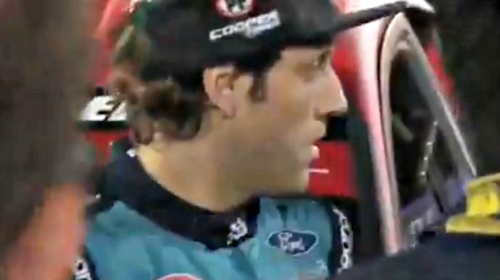 Hincha furioso de la U escupió en la cara a hijo de Carlos Heller en inauguración de Mundial de Rally en Chile