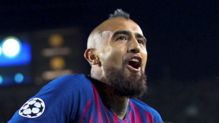 Tras tres días de luto, Vidal fue el primero en sacar la cara por la derrota del Barça ante el Liverpool